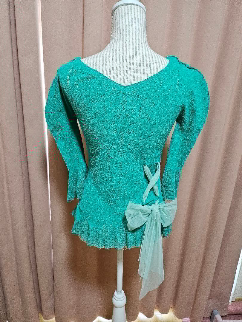 【美品】ノーソーイングニット 社交ダンス Mサイズ（グリーン）リボンデザイン