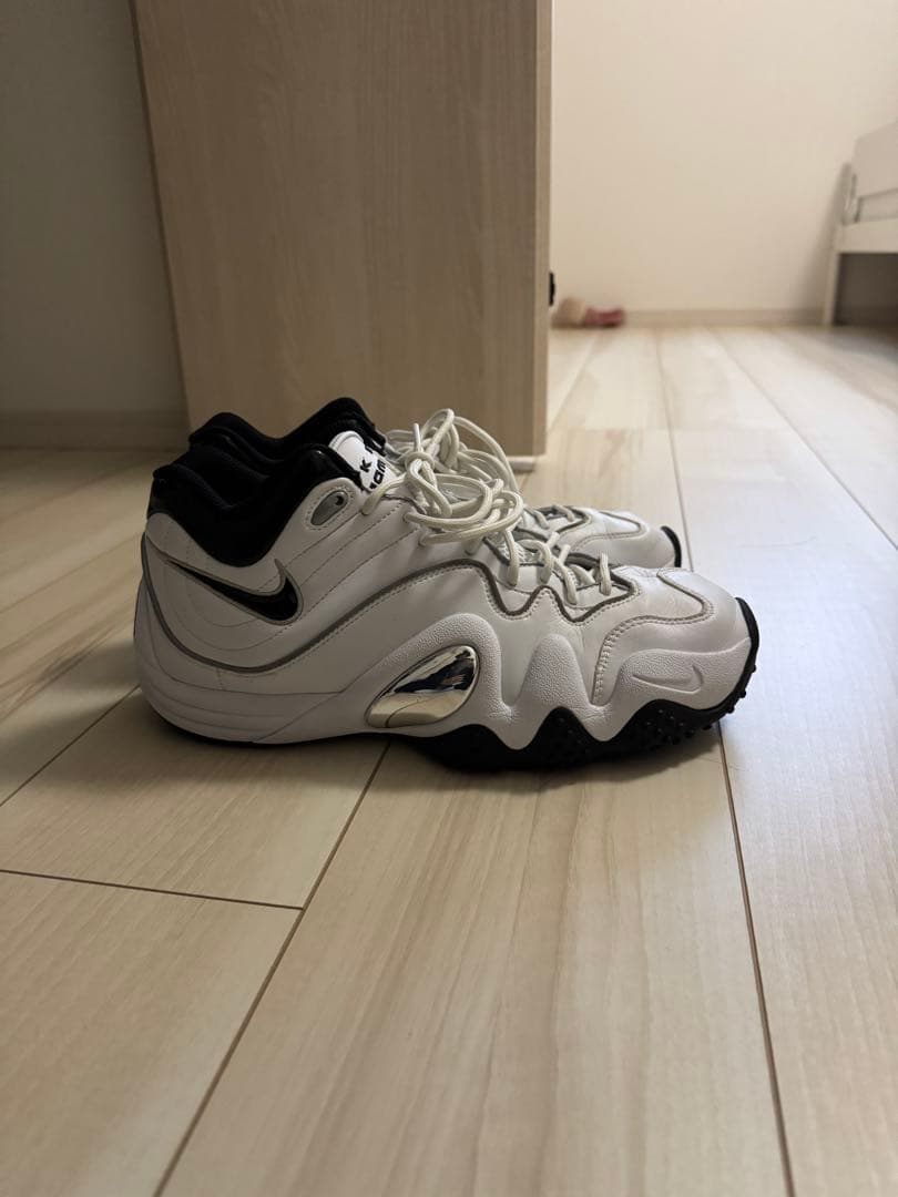 NIKE ズームアップテンポ