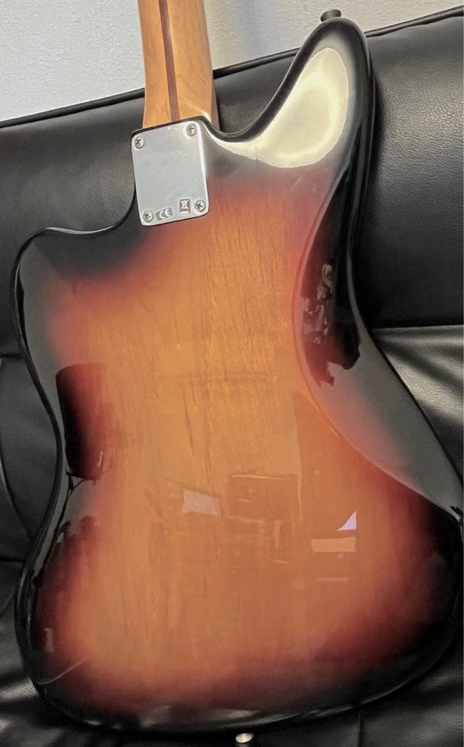 ジャガリロ　Fender Jaguarillo 美品 室内のみの使用