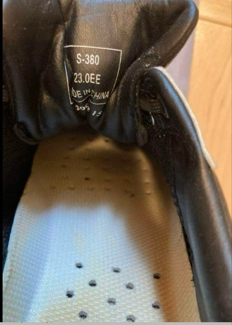 ボウリングシューズ S-380 23.0EE 黒/銀　新品インソール付き