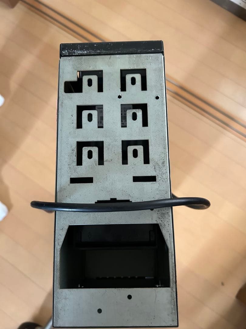 GLORY 両替機 1000円札→100円硬貨×10枚