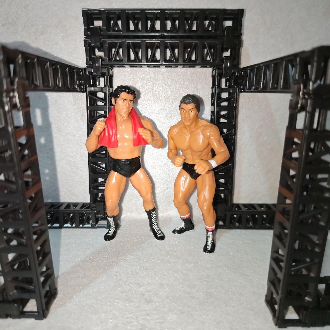 【アントニオ猪木&藤波辰爾】フィギュア２体セット