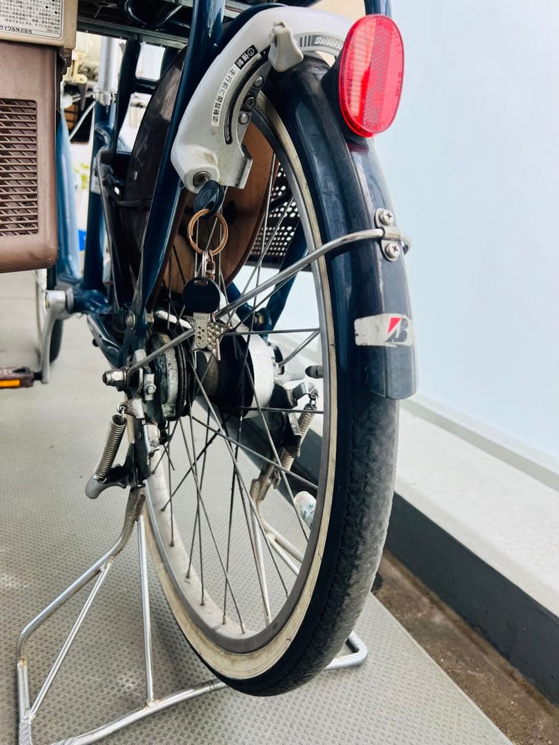 引き取り限定　ブリヂストン子子供乗せ3人乗り自転車