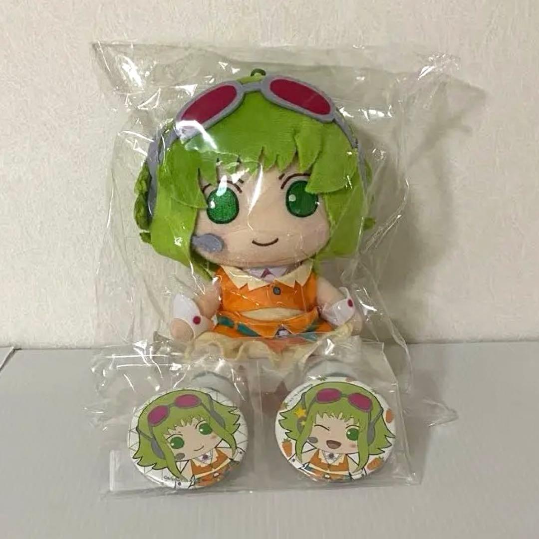 AHS GUMI ぬいぐるみ＆缶バッジセット