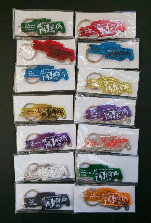 『矢沢永吉ALL TIME HISTORY-A DAY2013限定キーホルダー』