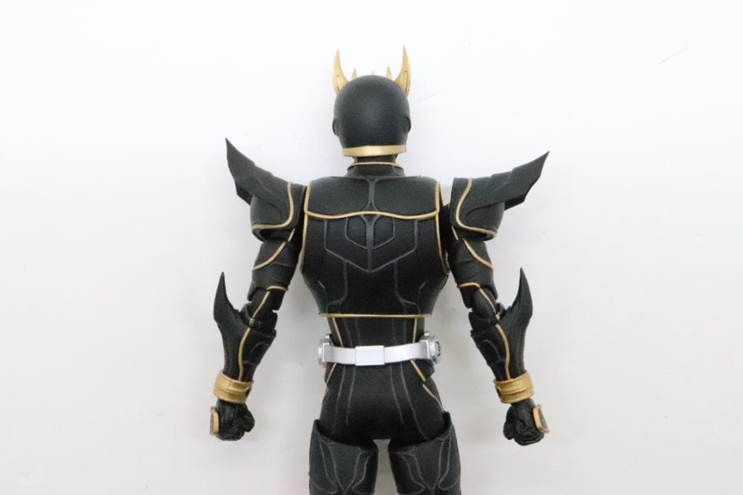 仮面ライダークウガ アルティメットフォーム 30-JD0917-10