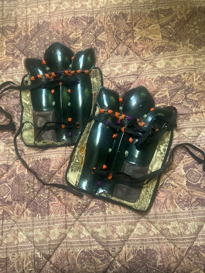 等身大　甲冑　脛当　鎧