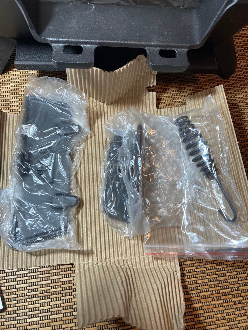 【新品未使用品】尾上製作所　鉄鋳物コンロ角型　cl-1607