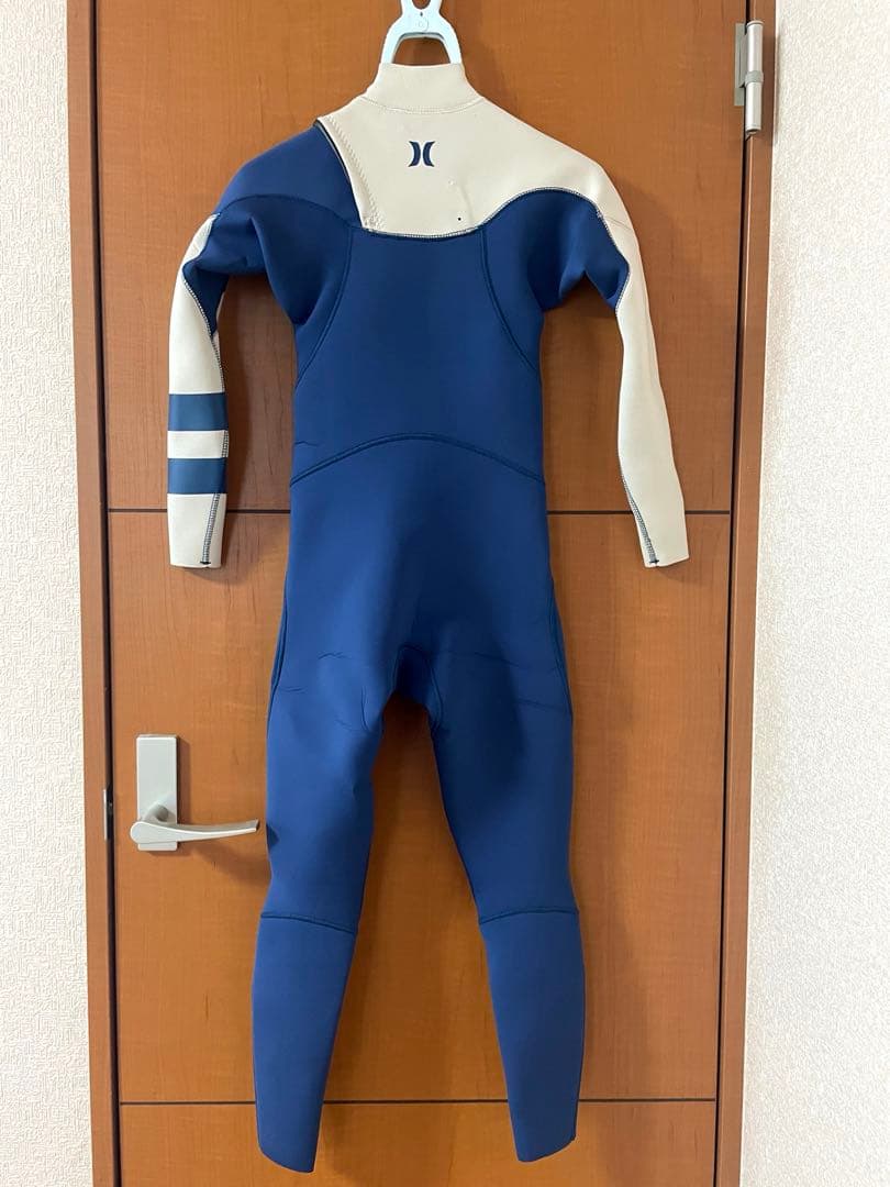 キッズ　フルスーツHurley ブルー/オフホワイト8号（132~140cm）