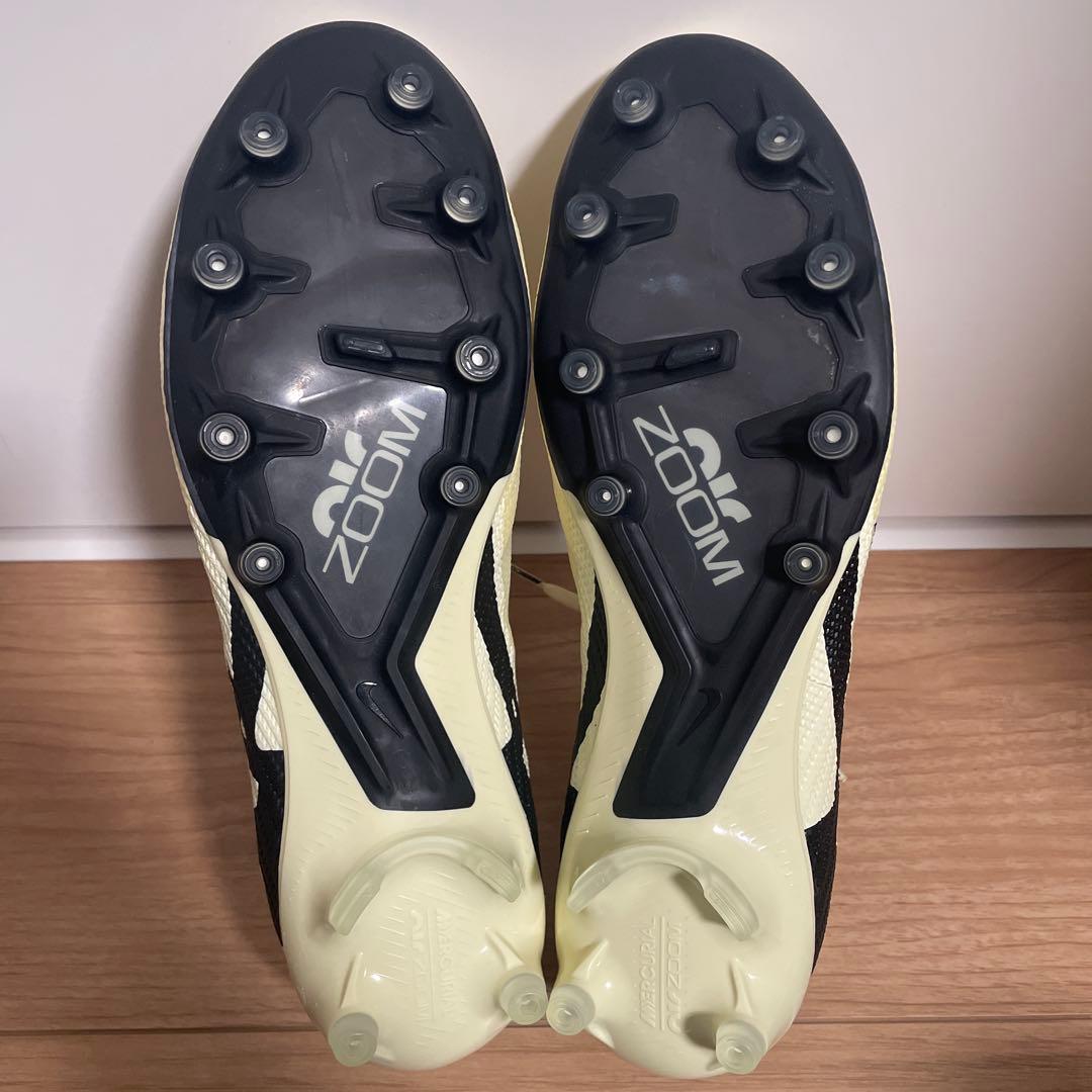 シューズ VAPOR 15 ELITE AG-PRO \"Mad Ready Pack\"