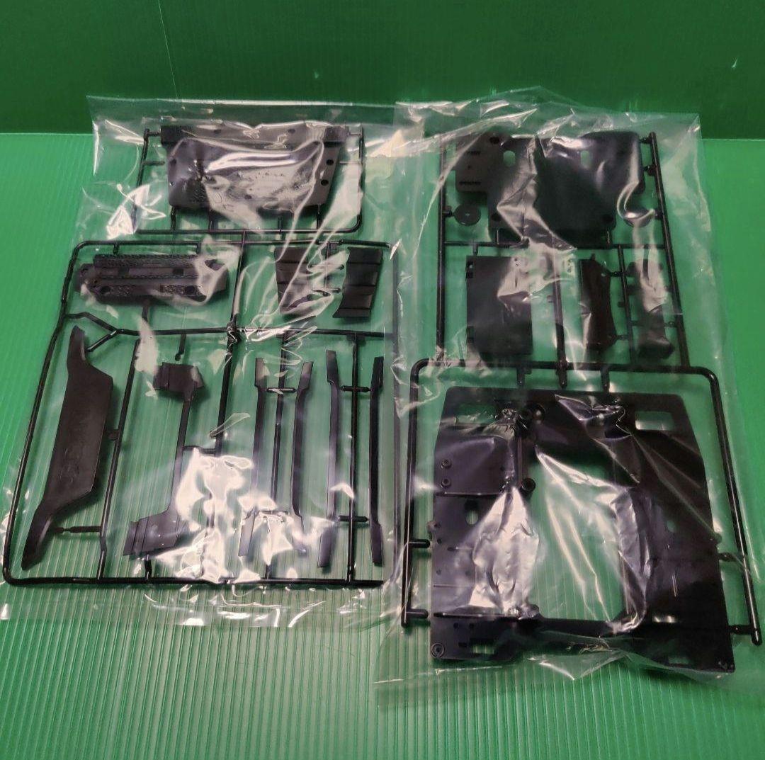 タミヤ 1/14 スカニア 770S ヘッド キャビン周り部品