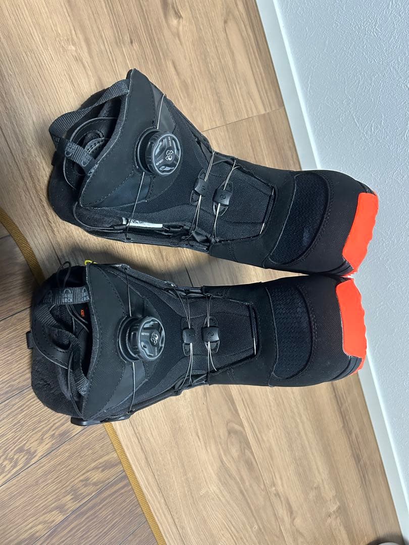 【ほぼ新品】SALOMON IVY スノーブーツ　23.5 ブラック×オレンジ