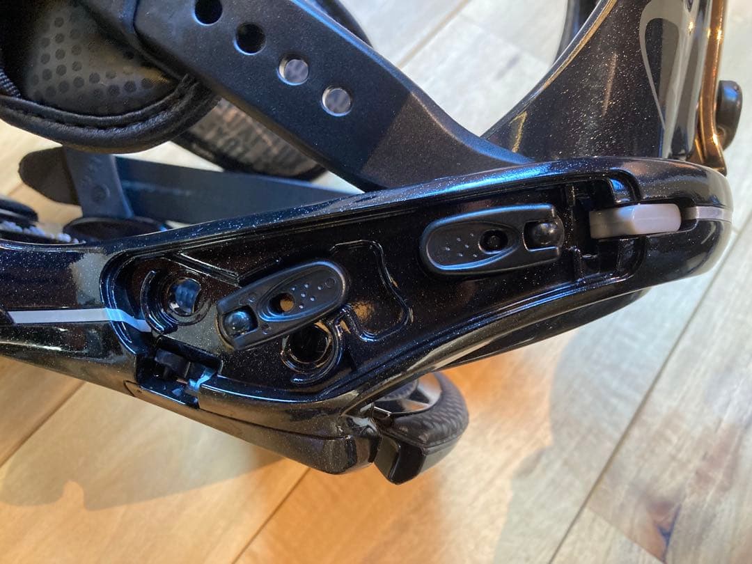 Flux ビンディング サイズ:S board bindings