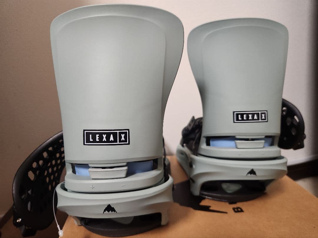 BURTON レクサX ウィメンズMサイズ 新品未使用品 バートン