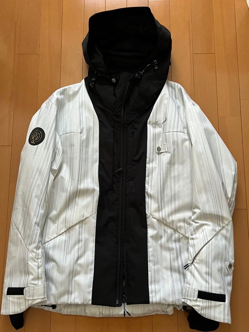 美品　ミズノ　スキーウェア　カタログ外