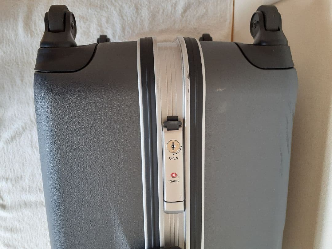 【美品】ワールドトラベラー ACE スーツケース ダークグレー