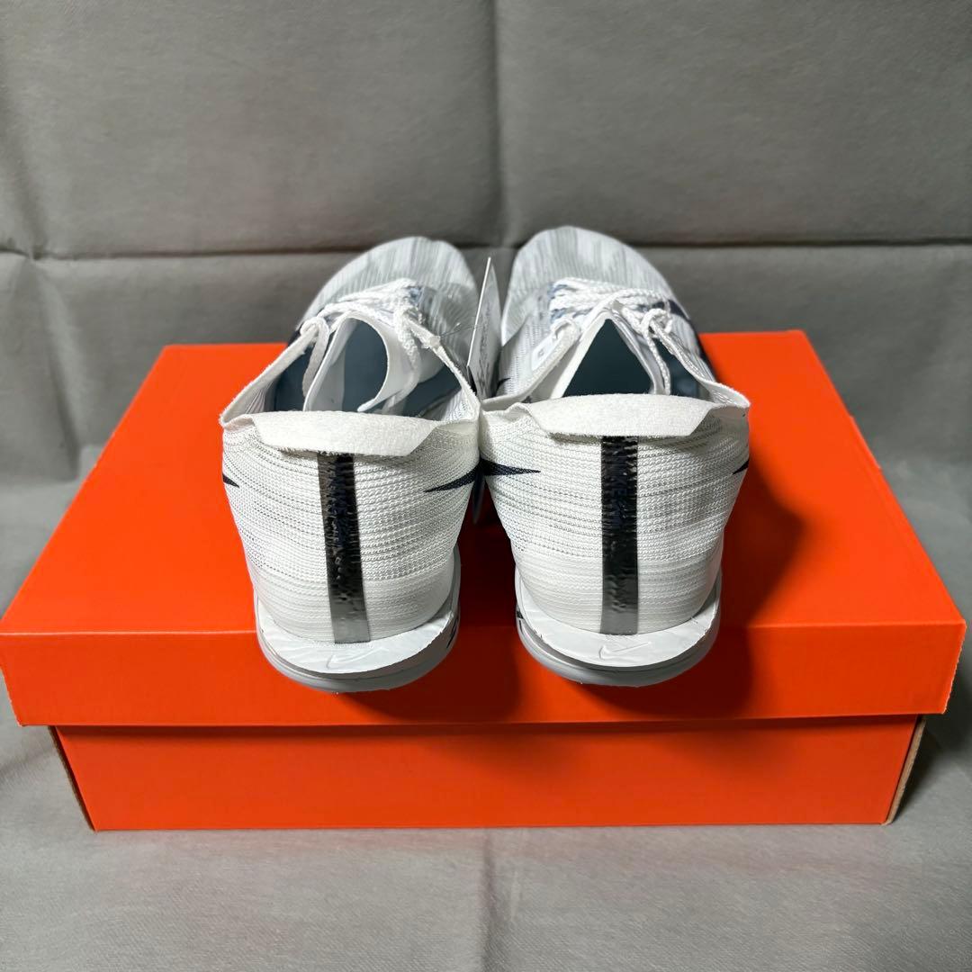 ナイキ　ストリークフライ2 ホワイト　ブラック　白　黒　ランシュー　28.0