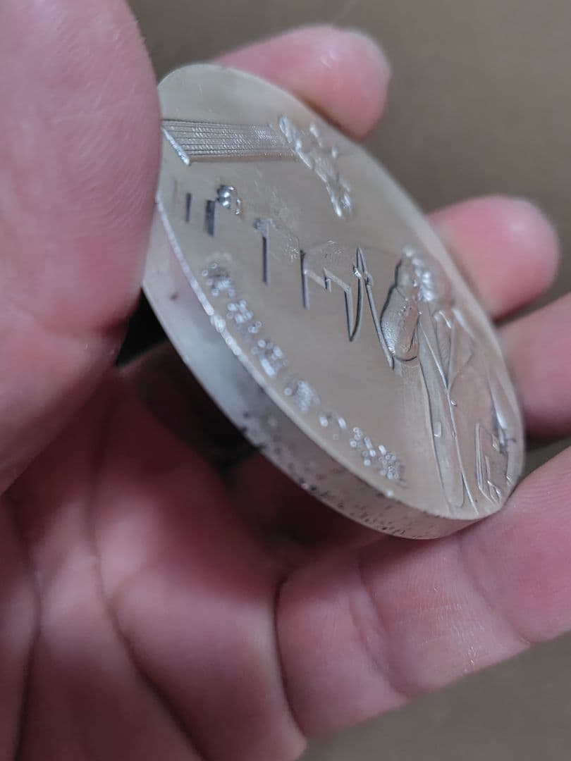 純銀メダル　　約130グラム