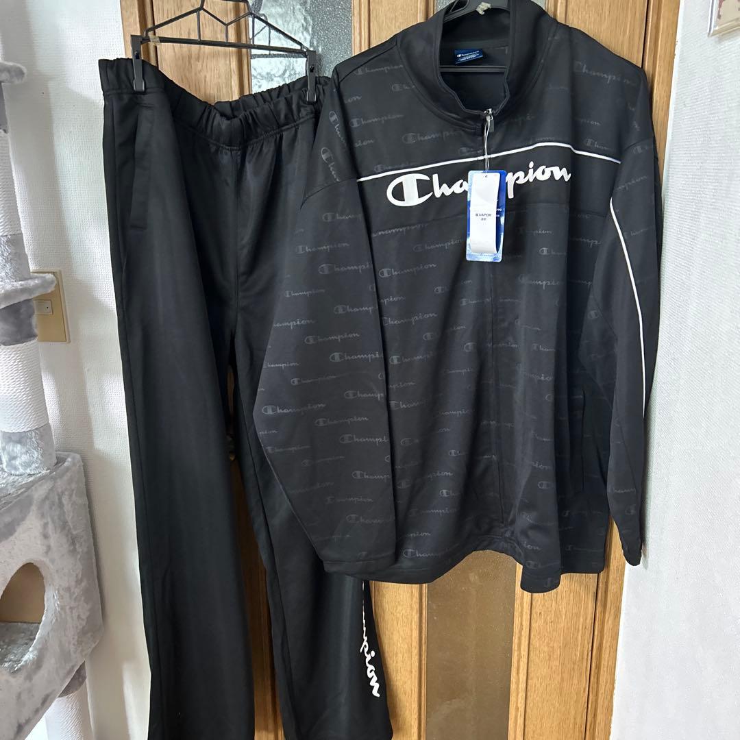 新品タグ付き　Champion ジャージ上下セット C3-SSW02L 3L 黒