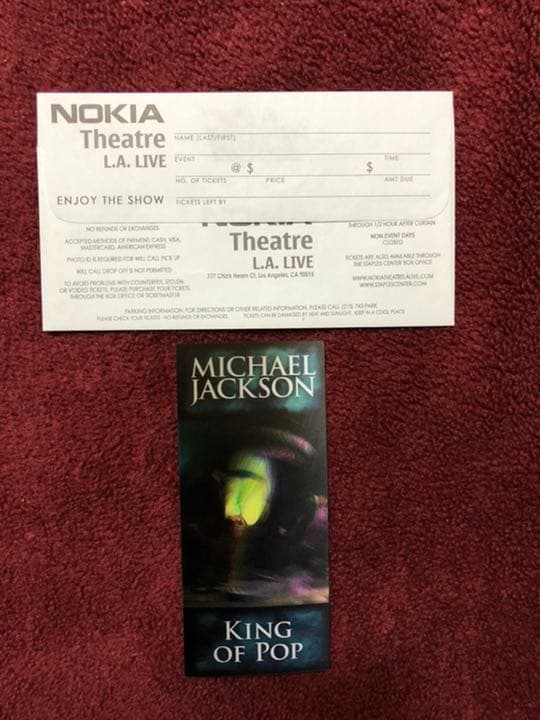 マイケルジャクソン　this is itチケット　葬儀パンフレット　リストバンド