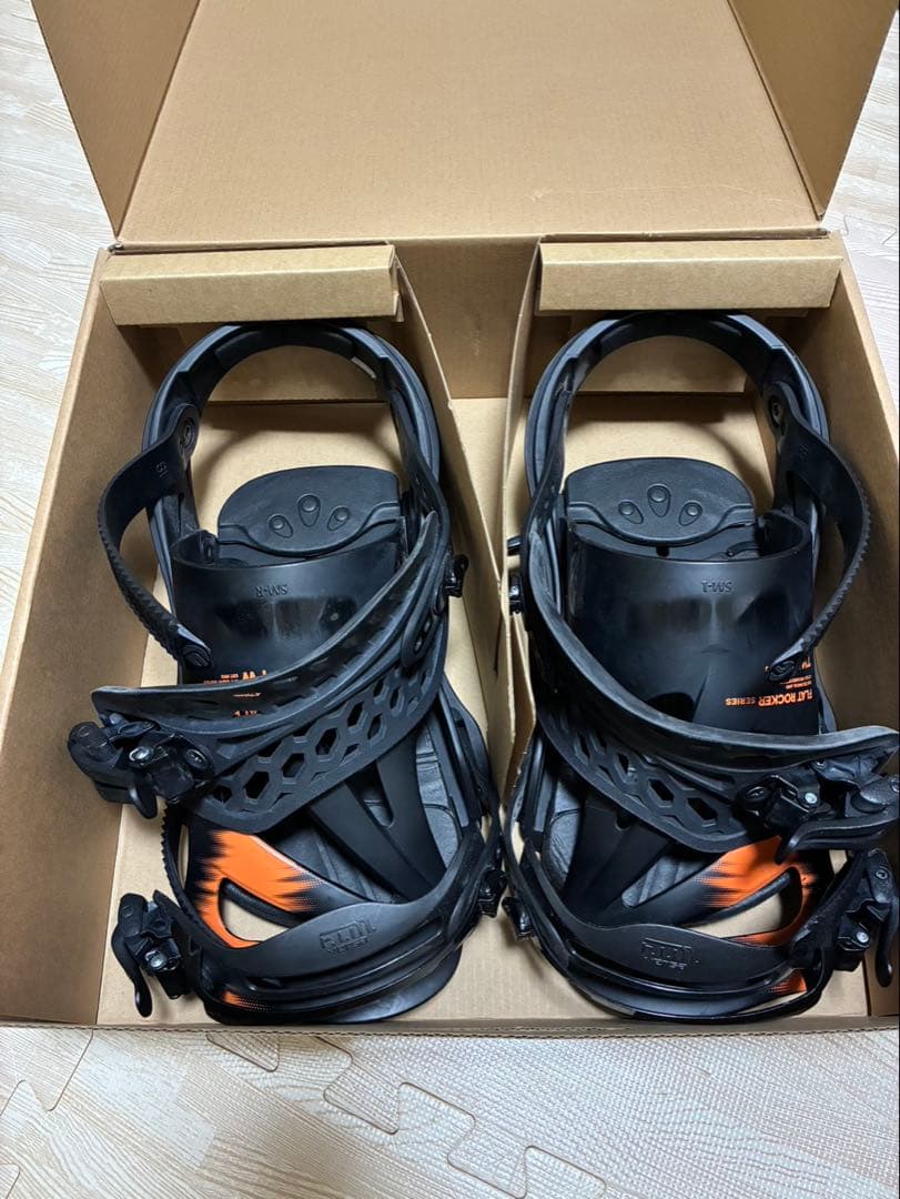 FLUX TW 22-23 M フラックス　美品