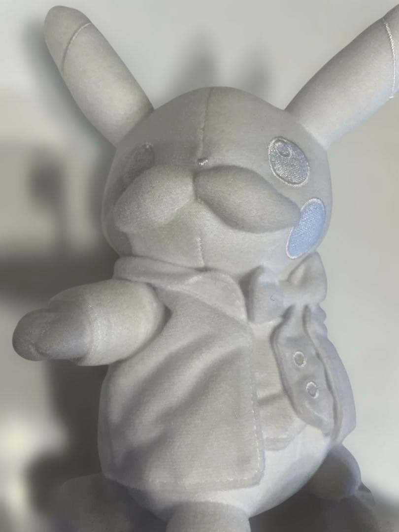 【最安値】サッポロ限定 ぬいぐるみ ピカチュウの雪像〜クラーク像〜タグ付美品