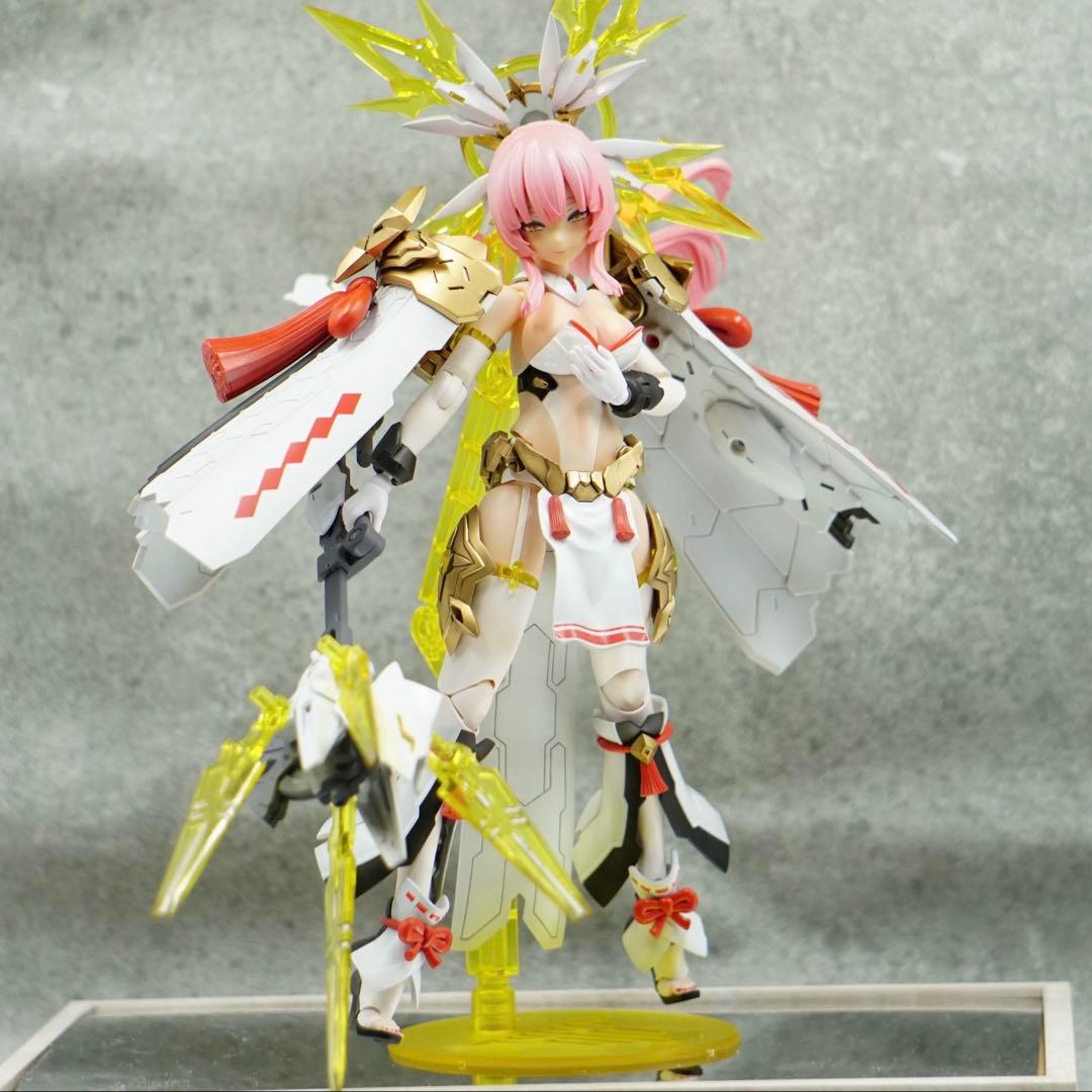 皇巫 アマテラス レガリア [美少女プラモデル/完成塗装品]
