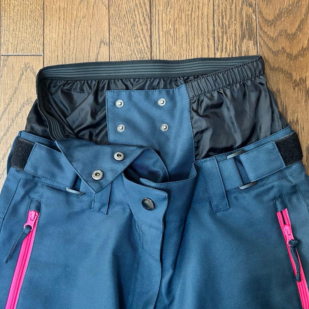 【美品】女性用スノーボードウェア（ピンク・ネイビー）