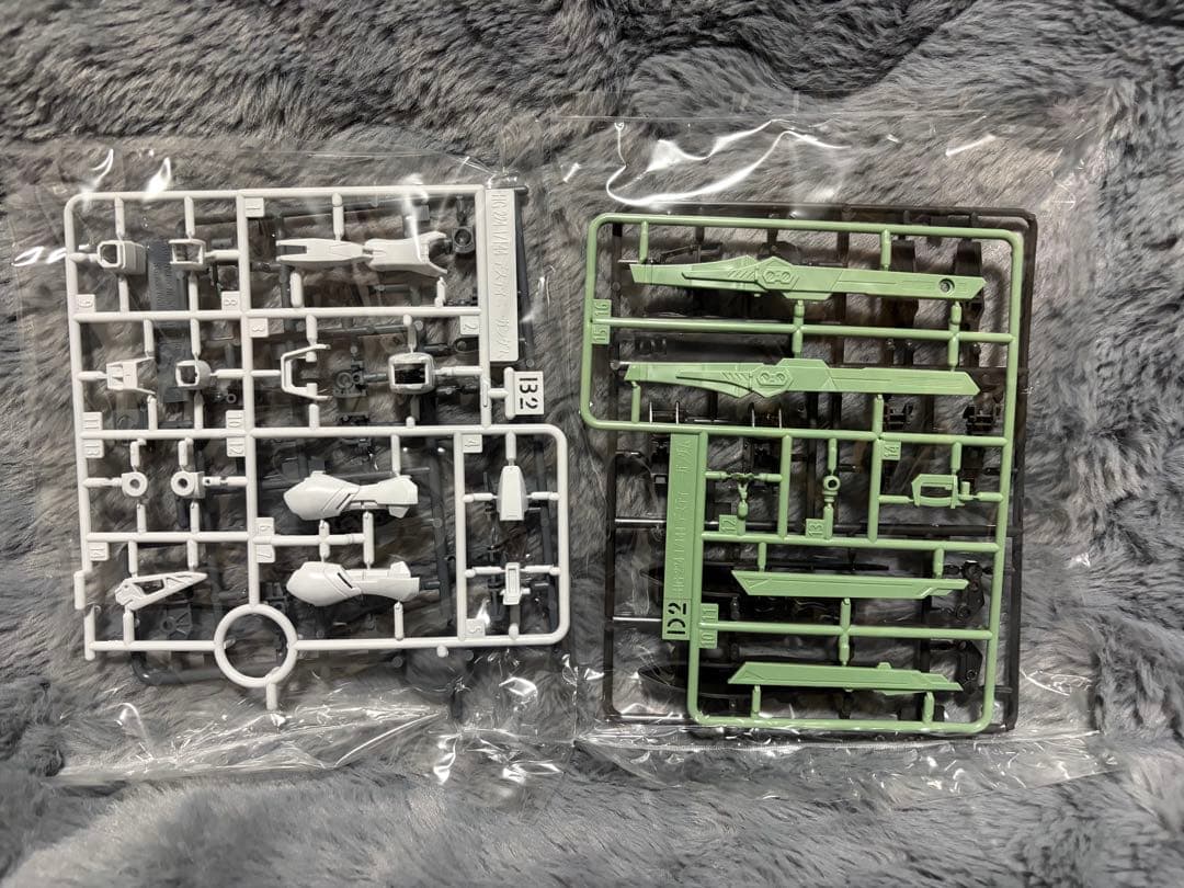 HGCE 1/144 ハイネ専用デスティニーガンダム