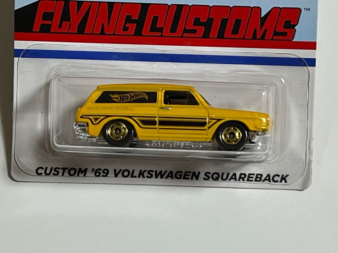 ホットウィール　フライングカスタム　8種