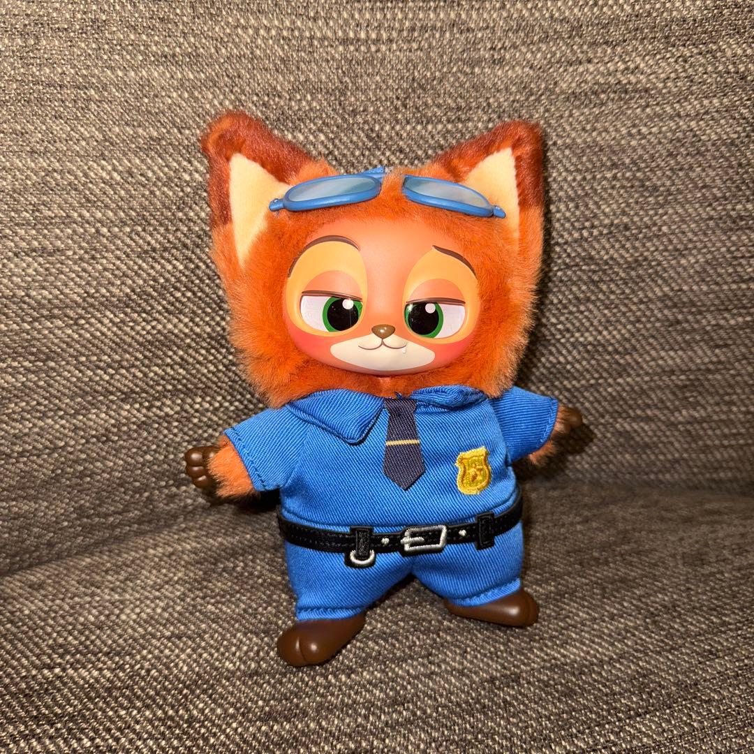 MINISO ディズニー　ズートピア　マスコット　ジュディ　ニック　2点セット