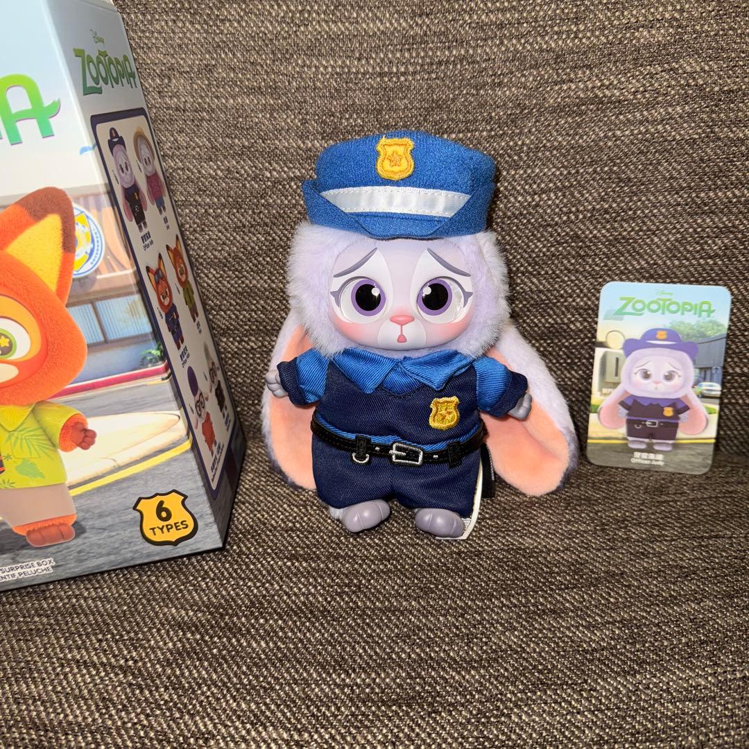 MINISO ディズニー　ズートピア　マスコット　ジュディ　ニック　2点セット