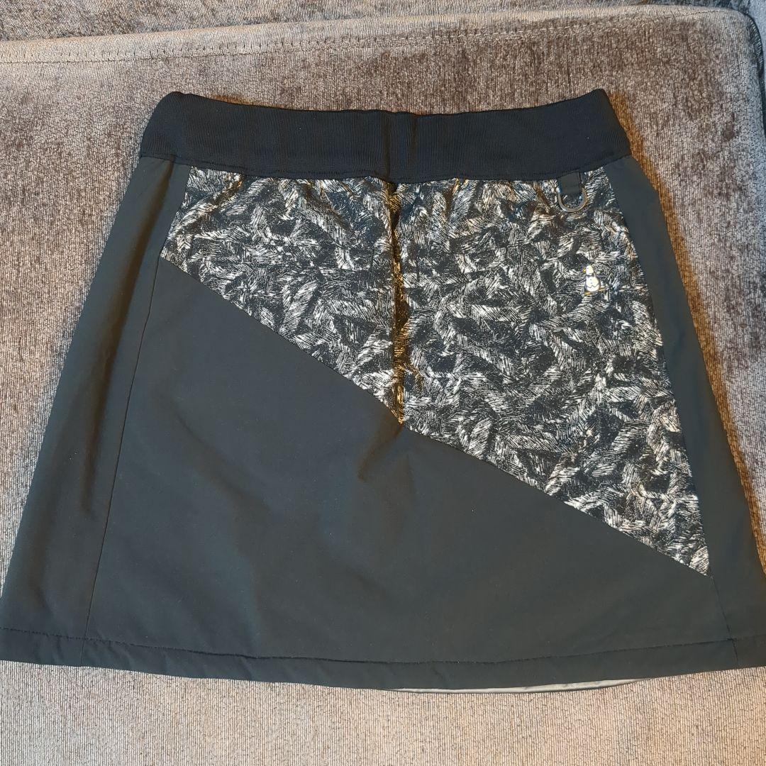 ストレッチ中わたリバーシブルスカート