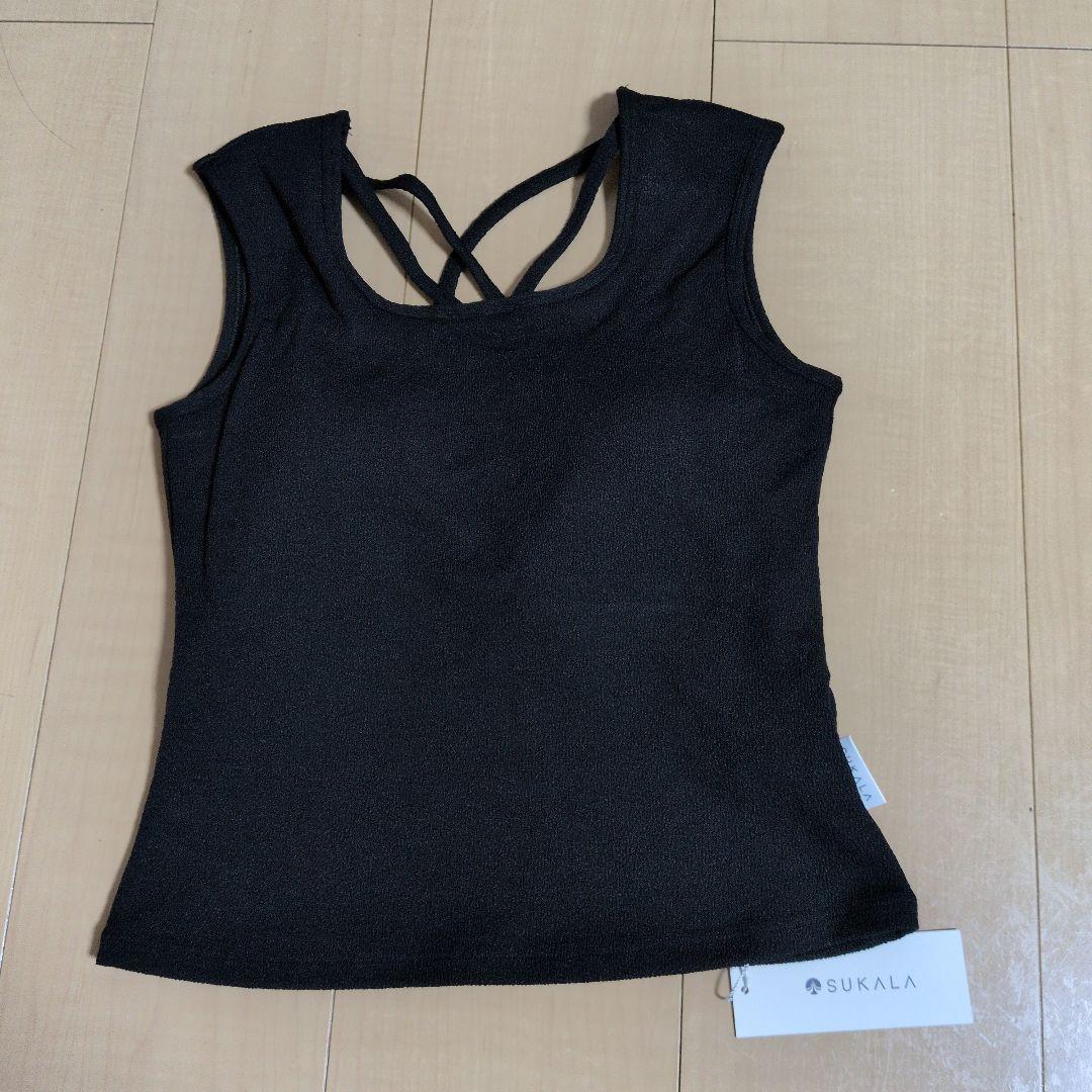 SUKALA　クロスデザインショートタンクトップ　S