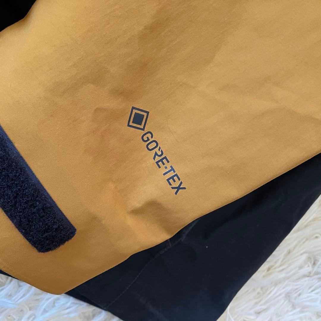 #13H✨686 GLCR✨ゴアテックス✨スノボ ウェア 上下セット メンズM
