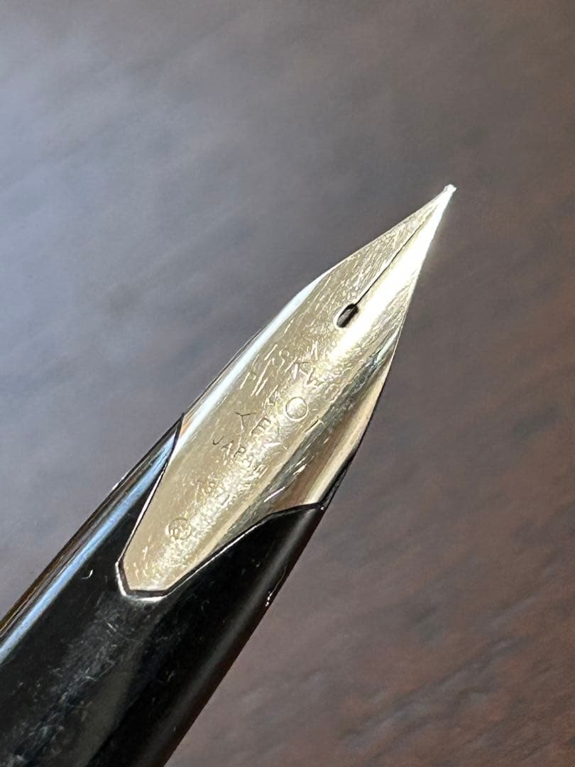 Pilot Custom H371 18KWG 万年筆 シルバー