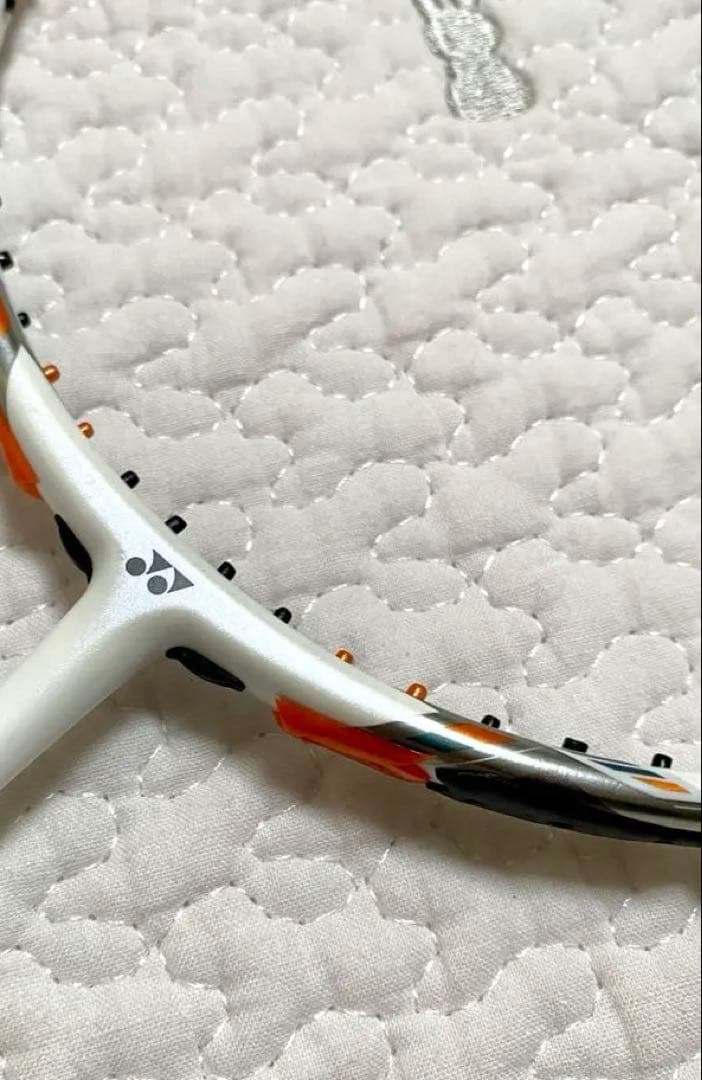 ラケット　YONEX ヨネックス ボルトリック70 Etune 4UG5