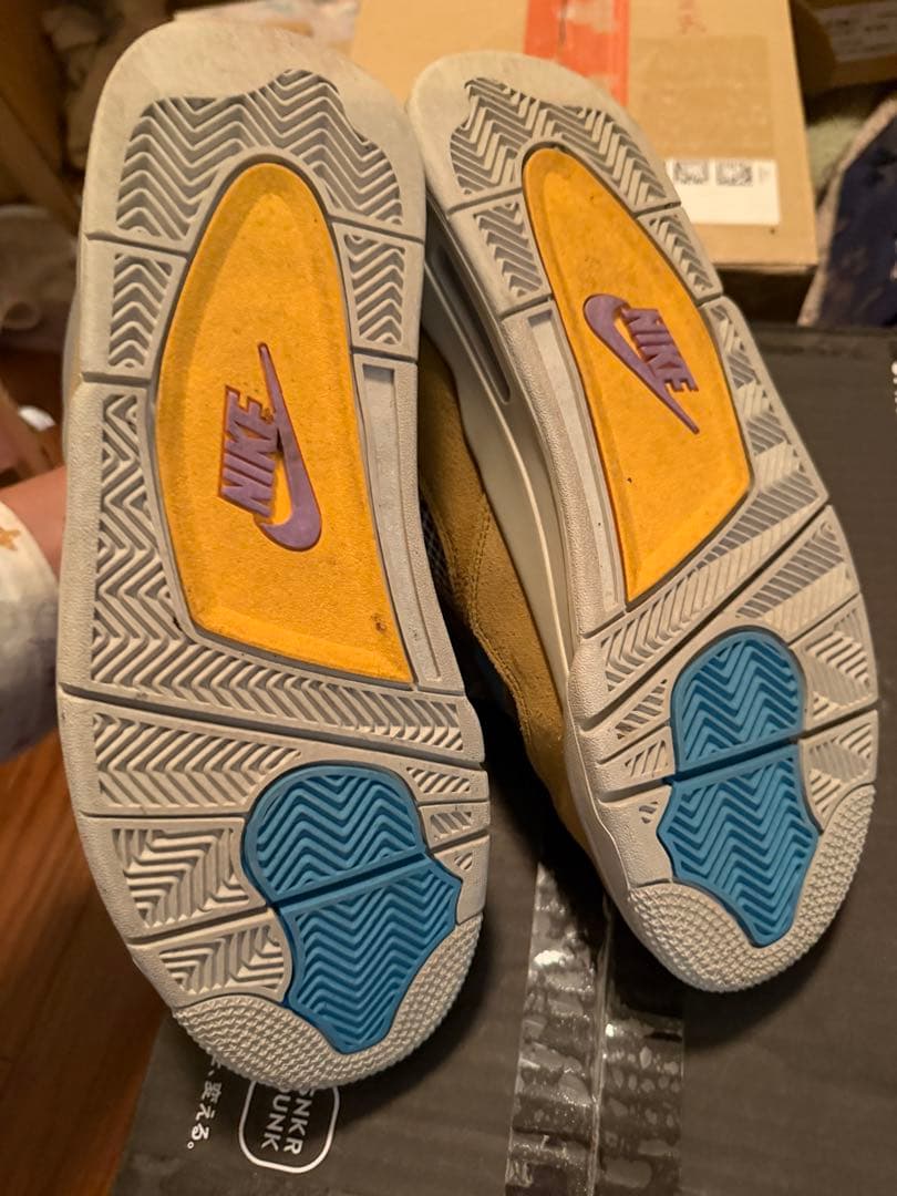 ナイキ ユニオン コラボ エアジョーダン4￼ AJ4