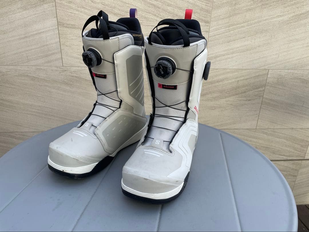 SALOMONスノーボードブーツ BOAシステム ホワイト/グレー