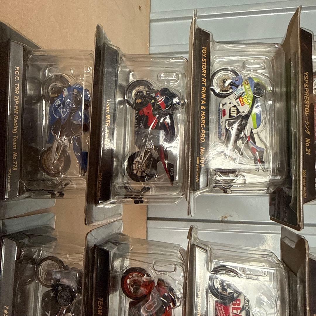 京商　2006鈴鹿8時間耐久ロードレースマシンシリーズ　1／32スケール