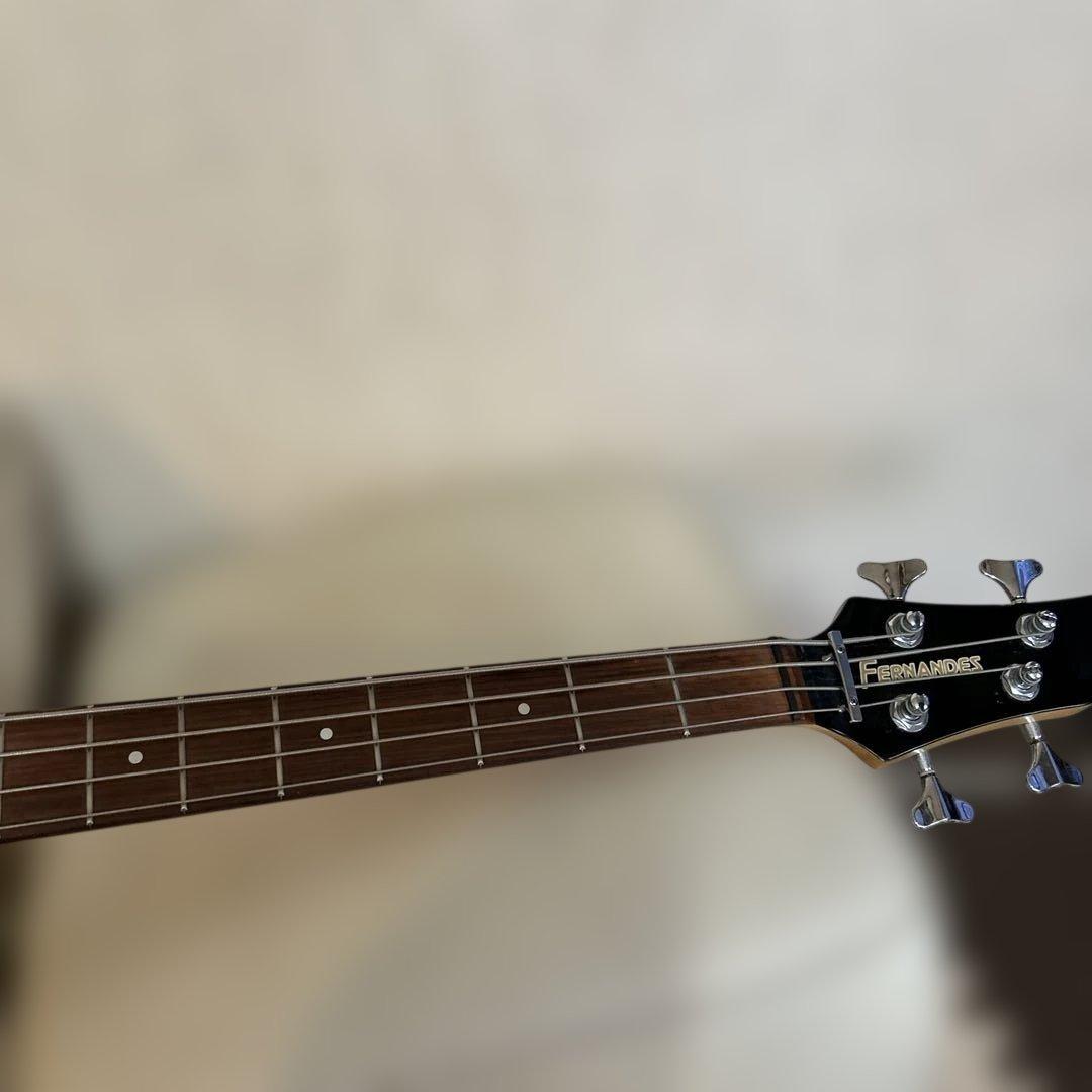 FERNANDES ベースギター