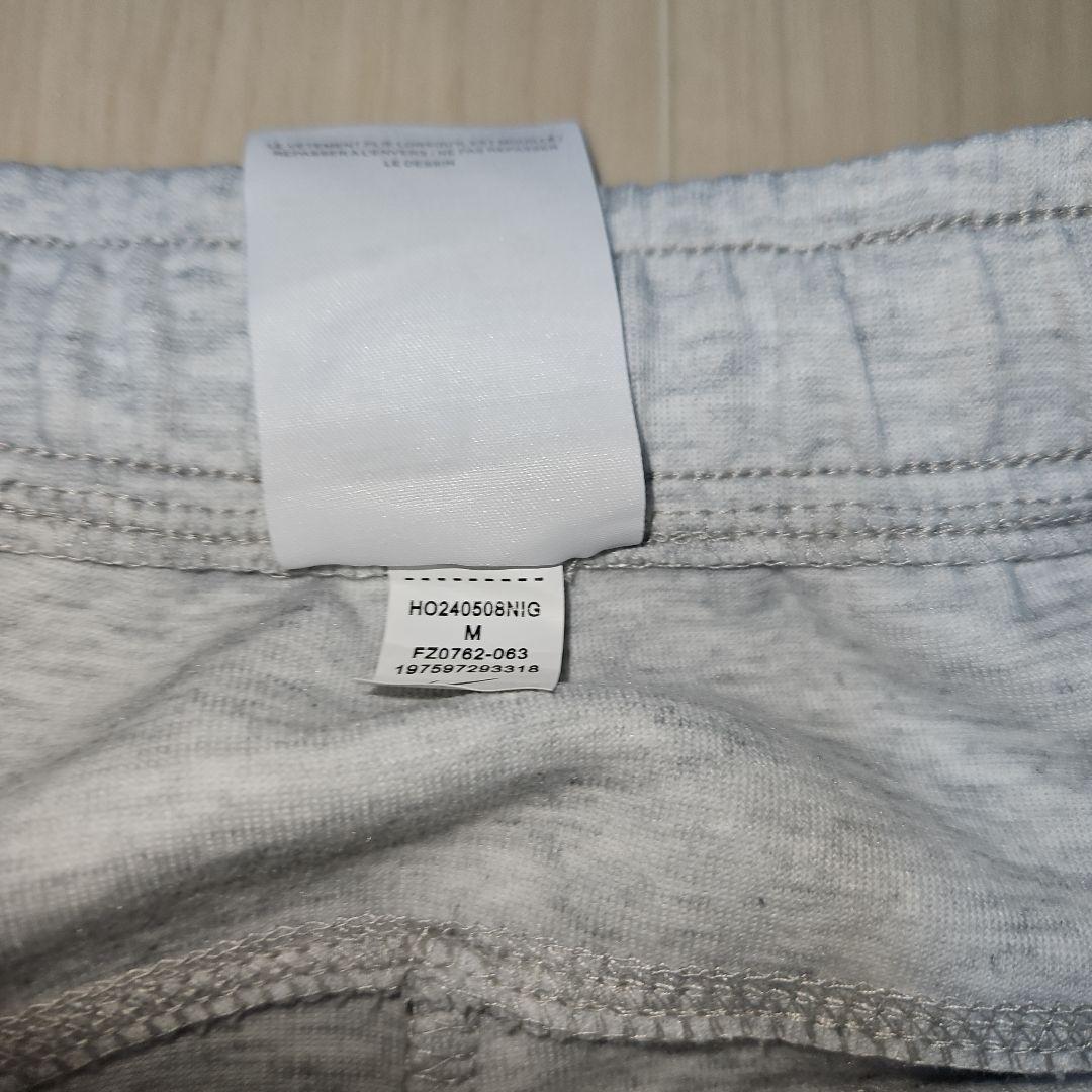 NIKEテック(グレー)