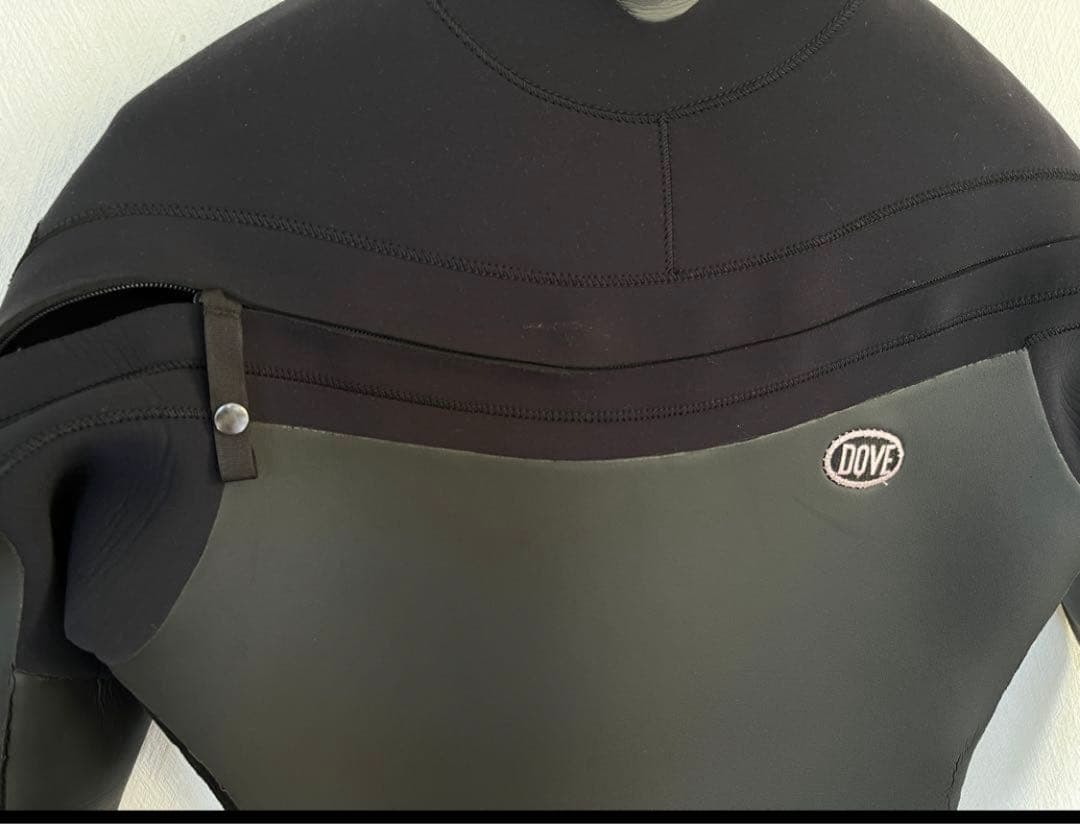 DOVEのチェストジップ　クラシック　 セミドライ　フルスーツ