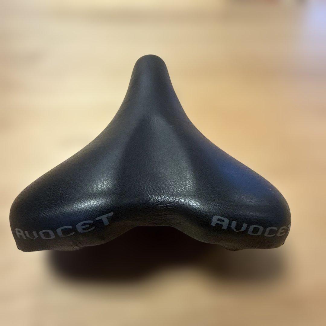 AvoCet O2 40Air Titanium サドル