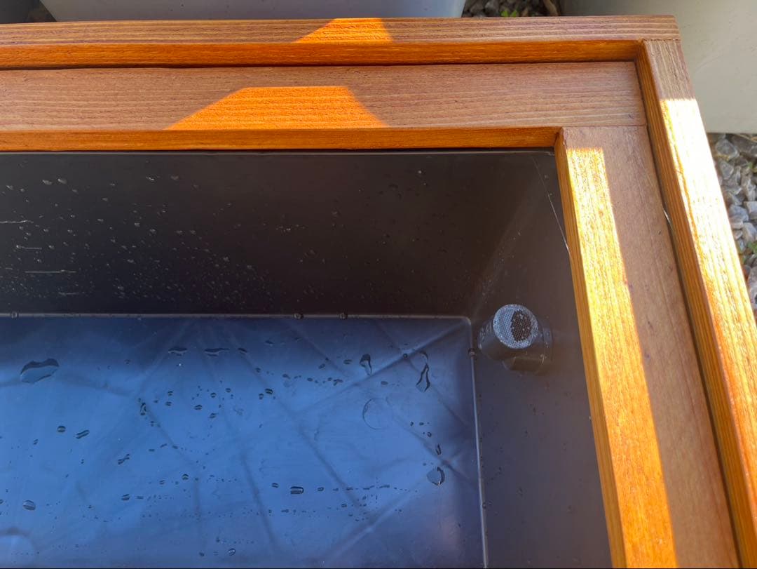 在庫限り⭐️【新品】60Lトロ舟と木枠のセット　めだか飼育ケース　ビオトープ