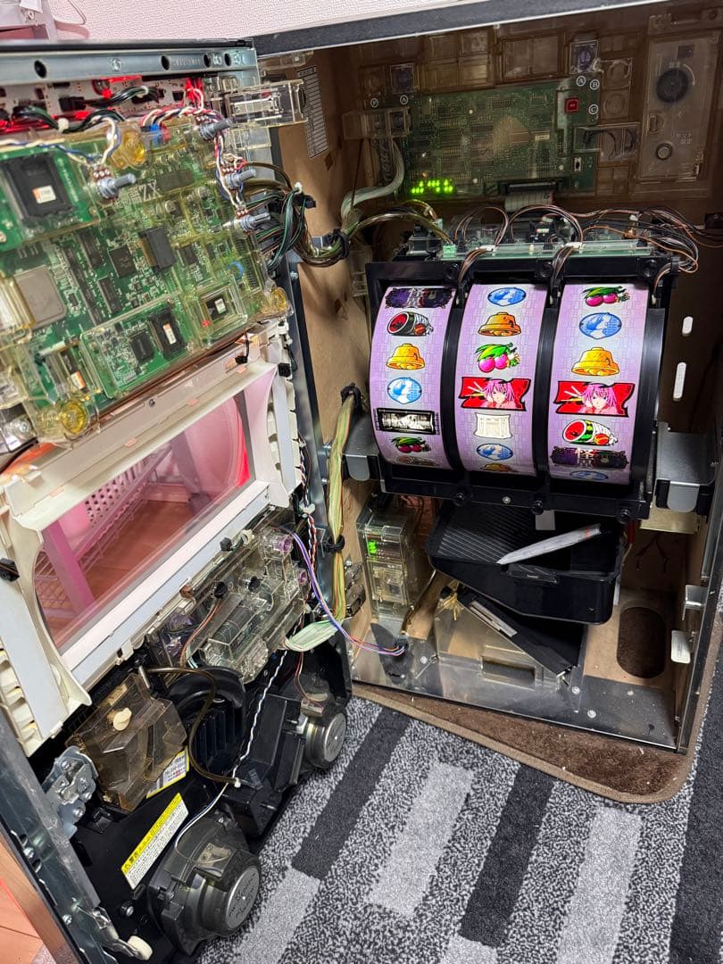 パチスロ実機 化物語 ヒロインパネル 送料込み