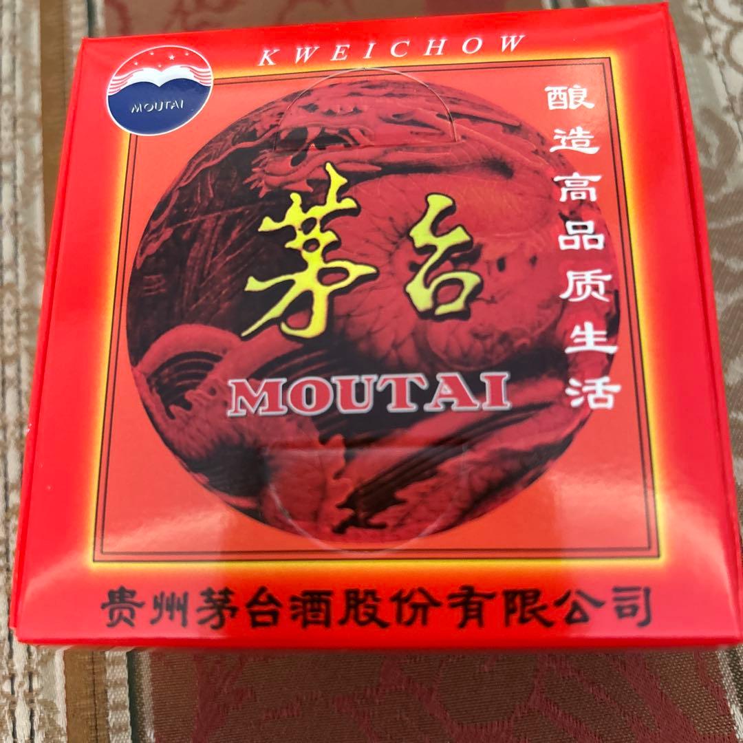 貴州茅台酒　MOUTAI 白酒天女ラベル2023 500ml