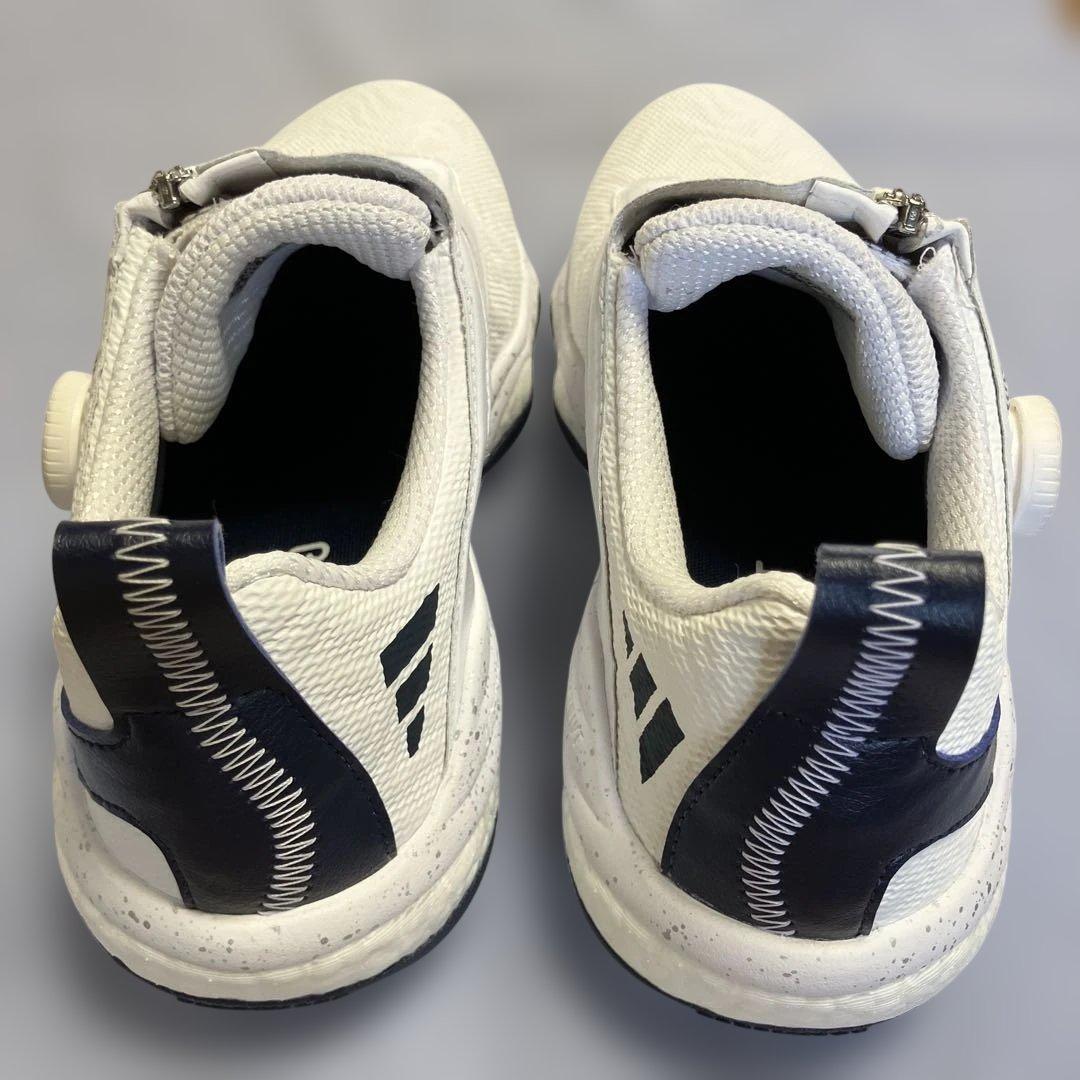 アディダス　コードカオスボア25