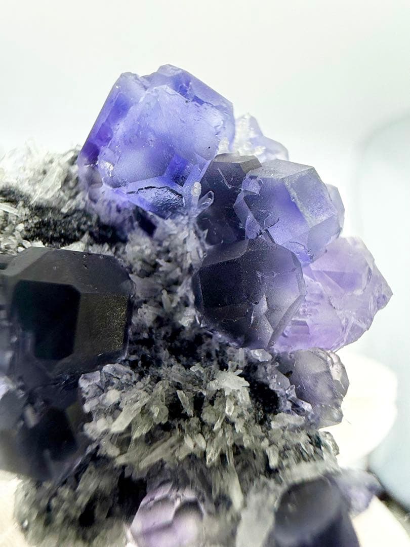 タンザナイトフローライト　原石　鉱物標本　天然石　蛍石