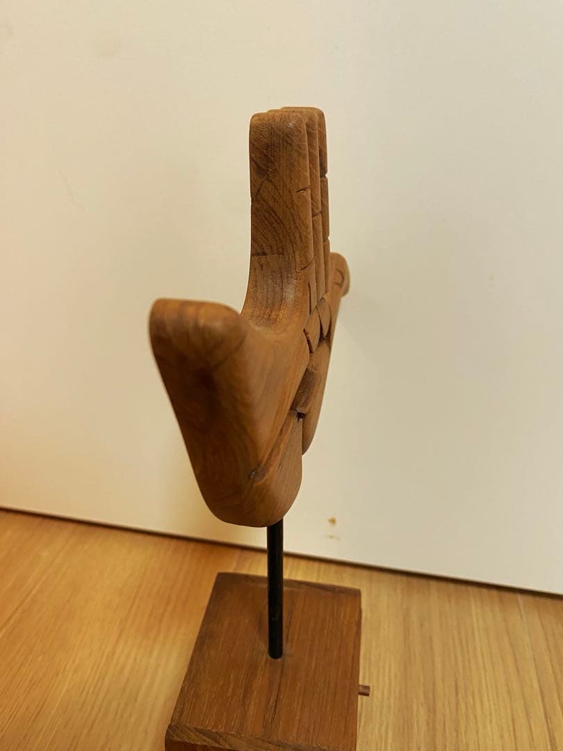 ル・コルビュジェ オープン・ハンド オブジェペ リアンプルーヴェ